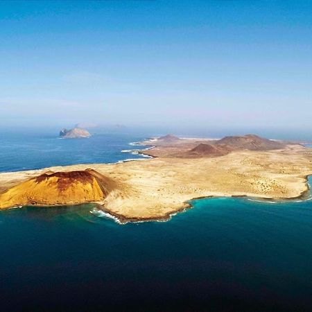 Apartamento Vacacional En Orzola Lanzarote Екстериор снимка
